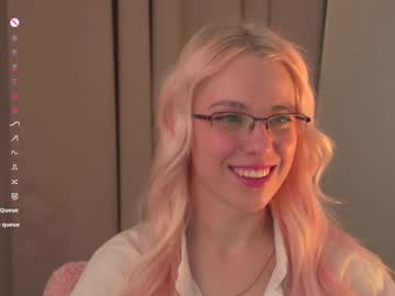 girl
        rakkauss cam image #6041934