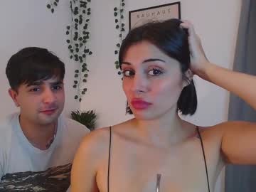 couple
        lunashams cam image #6592113