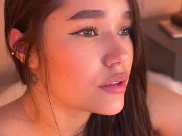 girl
        _meghan_gomez1_ cam image #5736420