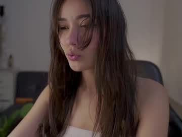 girl
        sam01___ cam image #6816367
