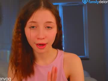 girl
        delorathecookie cam image #6693908