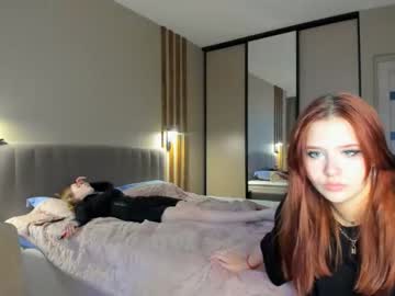 couple
        call_me_sandra cam image #2121946