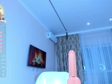 girl
        jou_gun cam image #3130969