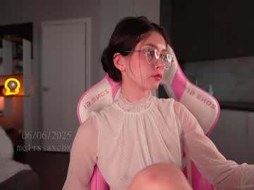 girl
        melissaxcbx cam image #6939985