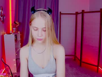 girl
        appr0ved cam image #122007