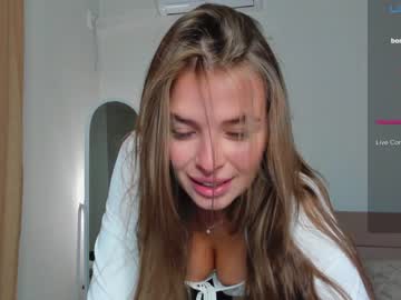 girl
        selfish_ashley cam image #2911518