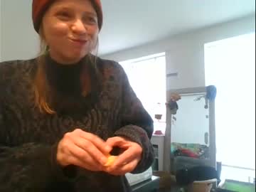 girl
        nutttrition cam image #950958