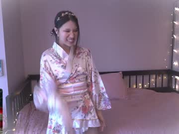 girl
        alizezaide cam image #1110003