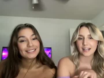 couple
        hotandhornyhannah cam image #4768686