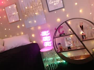 girl
        milf_lacey cam image #5078093