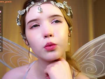 girl
        northern_gracia cam image #5411660