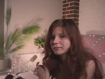 girl
        erlineberkshire cam image #5857379