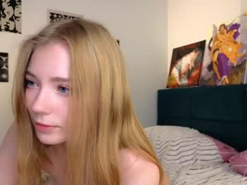 girl
        lovely_shyy cam image #5673788