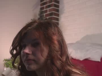 girl
        erlineberkshire cam image #5821113