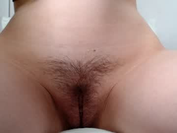 girl
        pixie_emily cam image #3105397