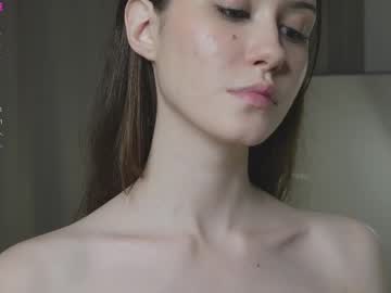 girl
        sunnfay cam image #6870043
