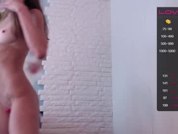 girl
        mazzanti_ cam image #2070576