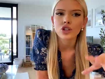 girl
        mishapalmer cam image #6198225