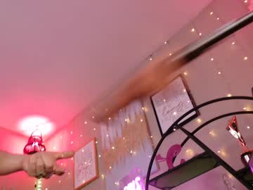 girl
        milf_lacey cam image #5601637