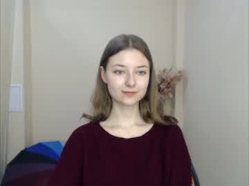 girl
        vivien_leight cam image #1030148