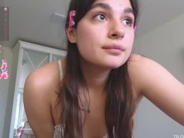 girl
        jessiexxi cam image #6493484