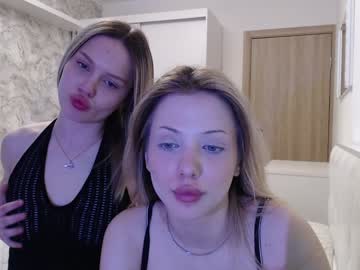 couple Lovely Nude Webcam Girls And Couples with alice_nika