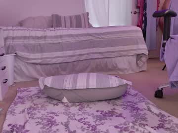 girl
        cherryvonfairy cam image #6498179