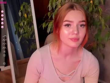 girl
        linellali cam image #395633
