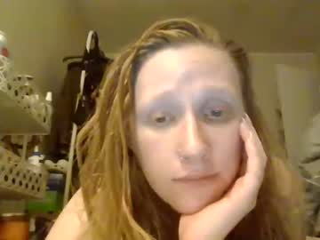 girl
        cherricarmen cam image #3161501