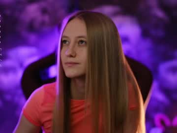 girl
        angeellina cam image #3280360