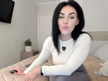 girl
        missnelly cam image #2481621