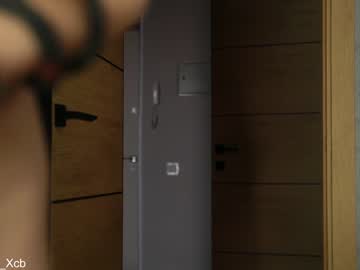 girl
        milanamuse cam image #3931226