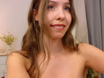 girl
        wanda_robinson cam image #5780143