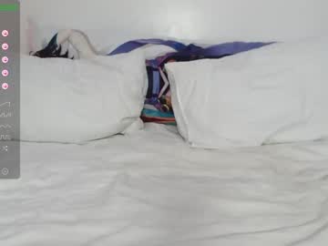 girl
        le_chan cam image #1476199