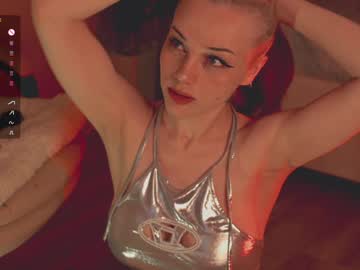 girl
        mia_milagros cam image #6776405