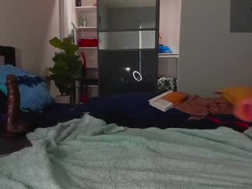 girl
        firegirlzal cam image #2130994