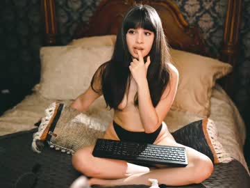 girl
        ingennui cam image #1566866
