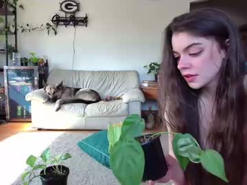 girl
        rosegold18 cam image #3623194