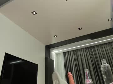 girl
        lissababe11 cam image #6109874