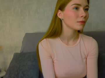 girl
        madewithloveincz cam image #5967757