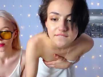 couple Lovely Nude Webcam Girls And Couples with kayla_bennet