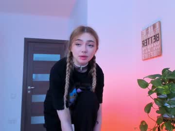 girl
        elizabeth__gray cam image #899346