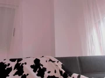 girl
        mynameisnikki cam image #2062774
