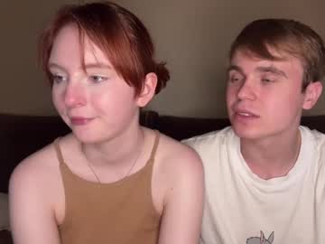 couple
        snega_g cam image #6892365