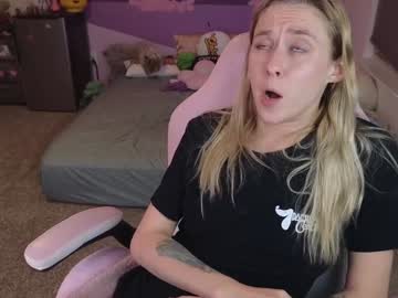 girl
        pr3ttyp1nkpussy cam image #5157207