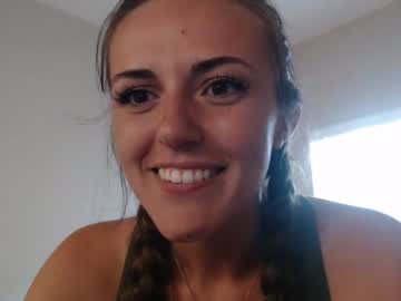 girl
        blowjobboss cam image #2461571