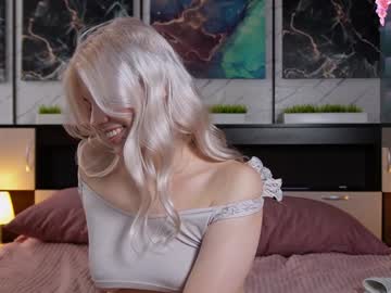 girl
        victoriabeverly cam image #5273994