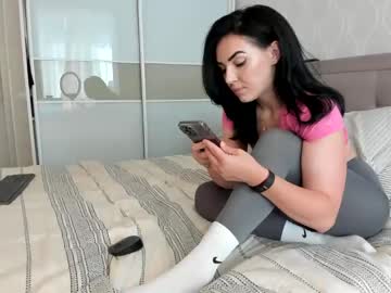girl
        missnelly cam image #2027815