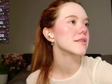 girl
        real_teya cam image #6377664