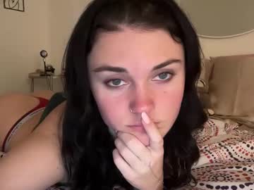 girl
        queencassidyy cam image #5917384